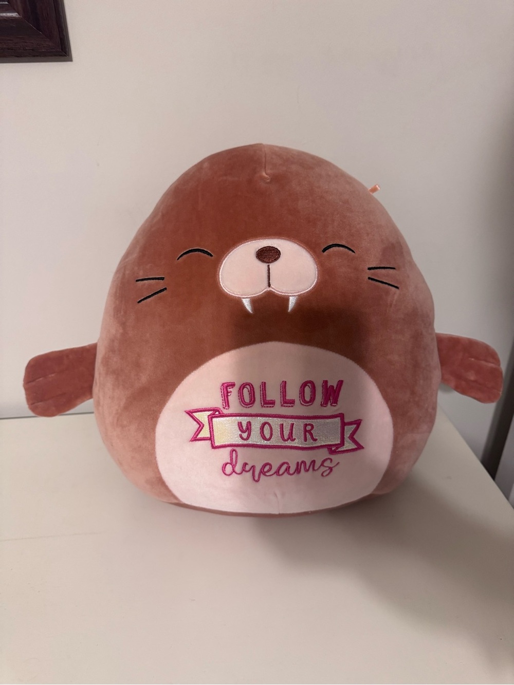 Squishmellow Bindy the Walrus